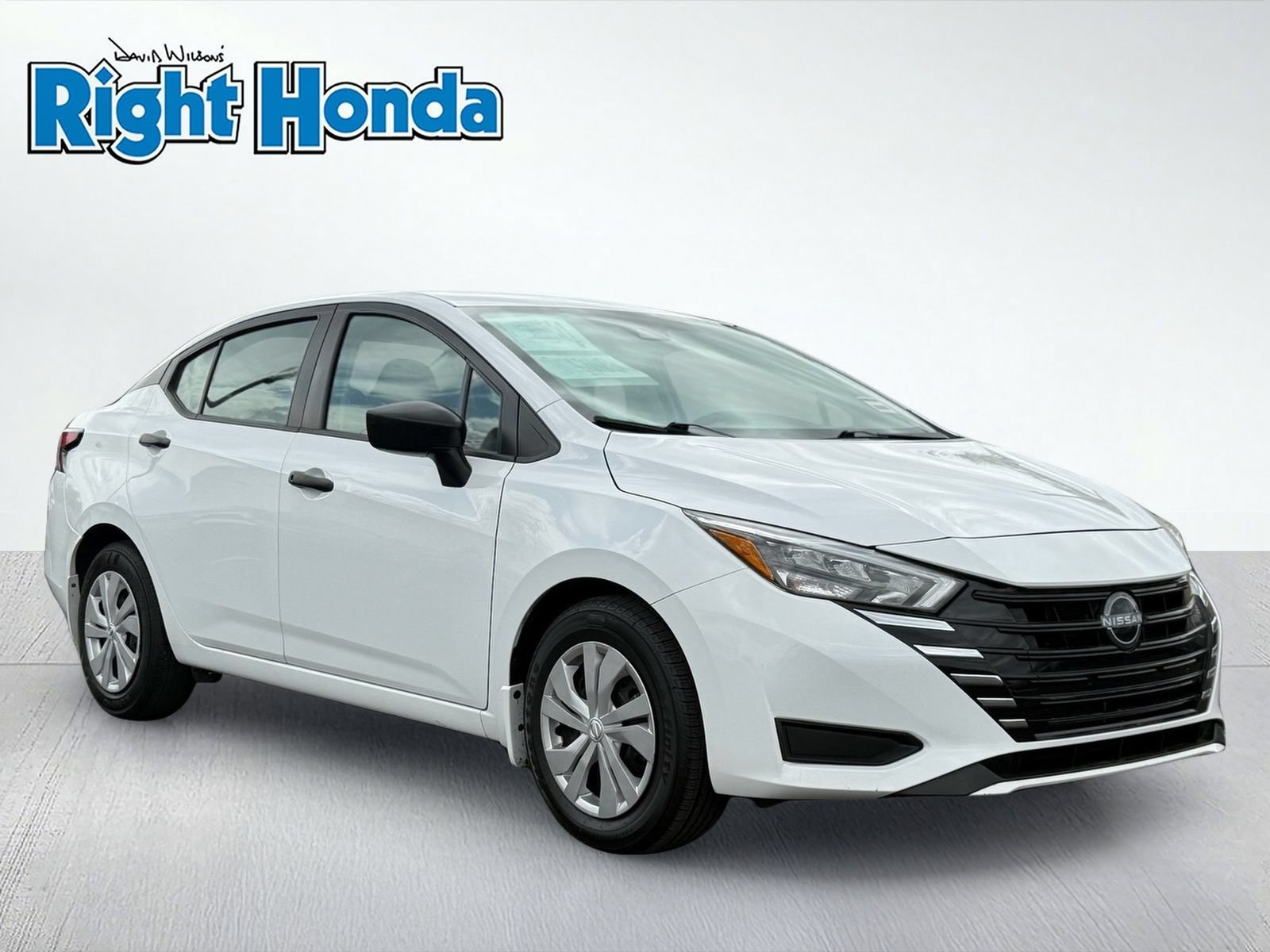 Used 2025 Nissan Versa S w/ Trunk Package FWD image 10