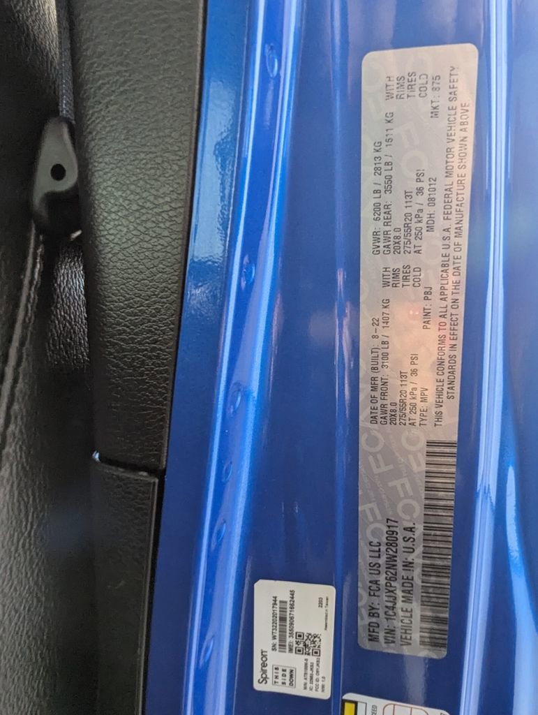 Used 2022 Jeep Wrangler Unlimited Sahara image 30