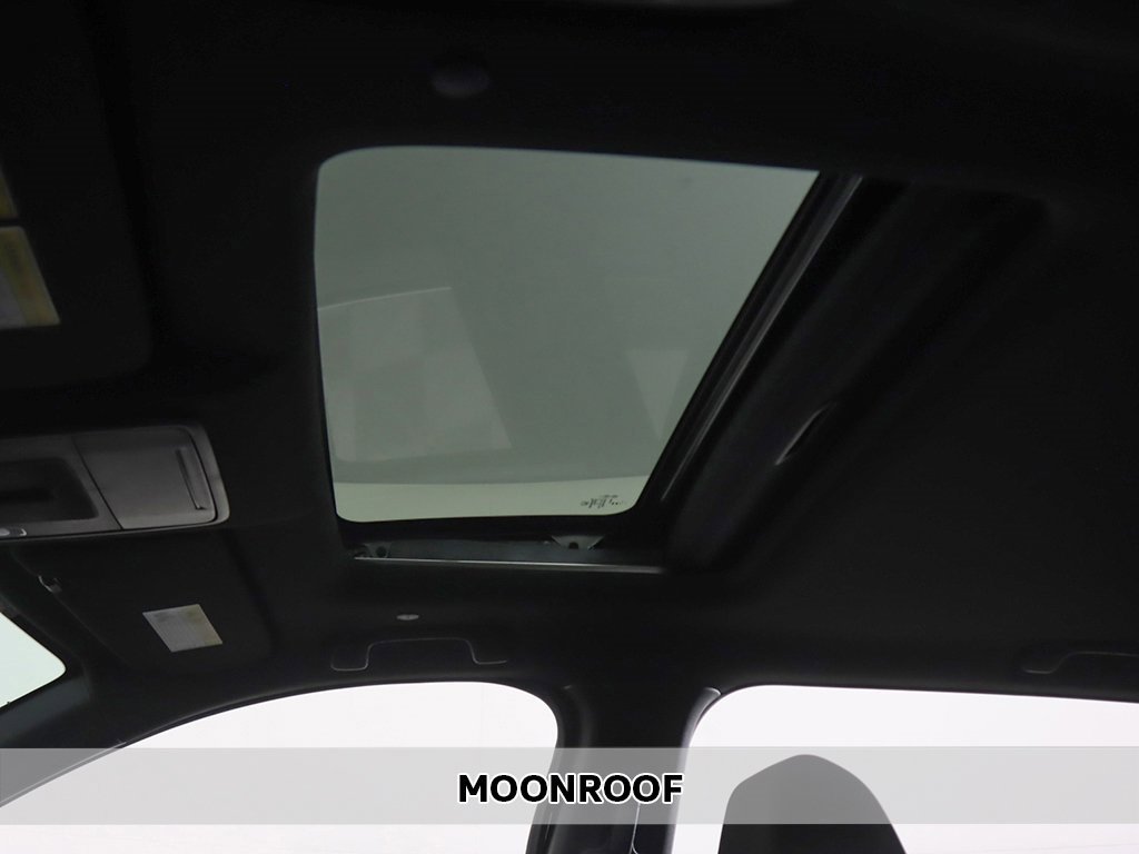 Used 2023 Honda CR-V Sport image 3