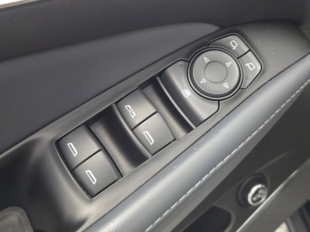 Used 2023 Buick Enclave Essence w/ Experience Buick Package image 25