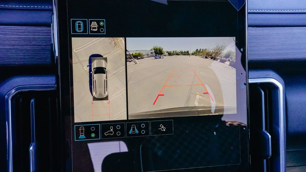 New 2026 GMC Acadia Denali w/ Super Cruise Package image 23