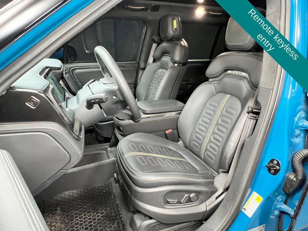 Used 2024 Rivian R1S Adventure Dual AWD/4WD image 7