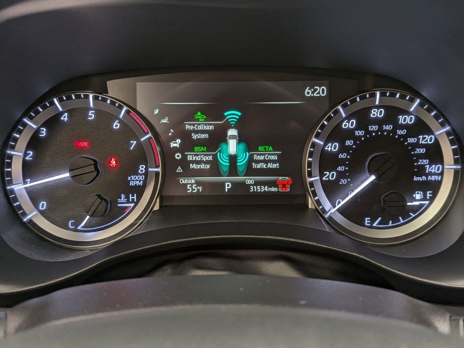 Used 2025 Toyota Highlander XLE image 16