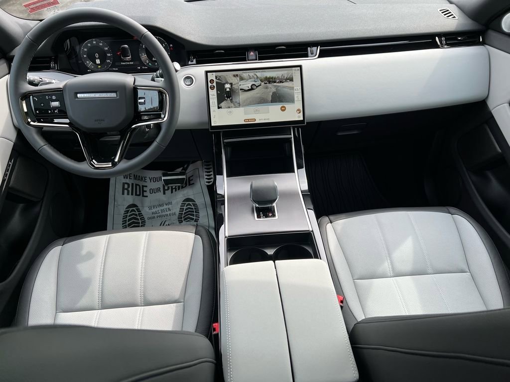 New 2026 Land Rover Range Rover Evoque Dynamic SE image 25