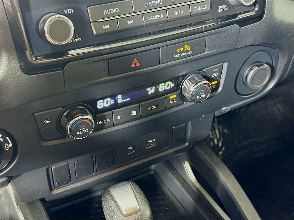 Used 2022 Nissan Frontier SV AWD/4WD image 26