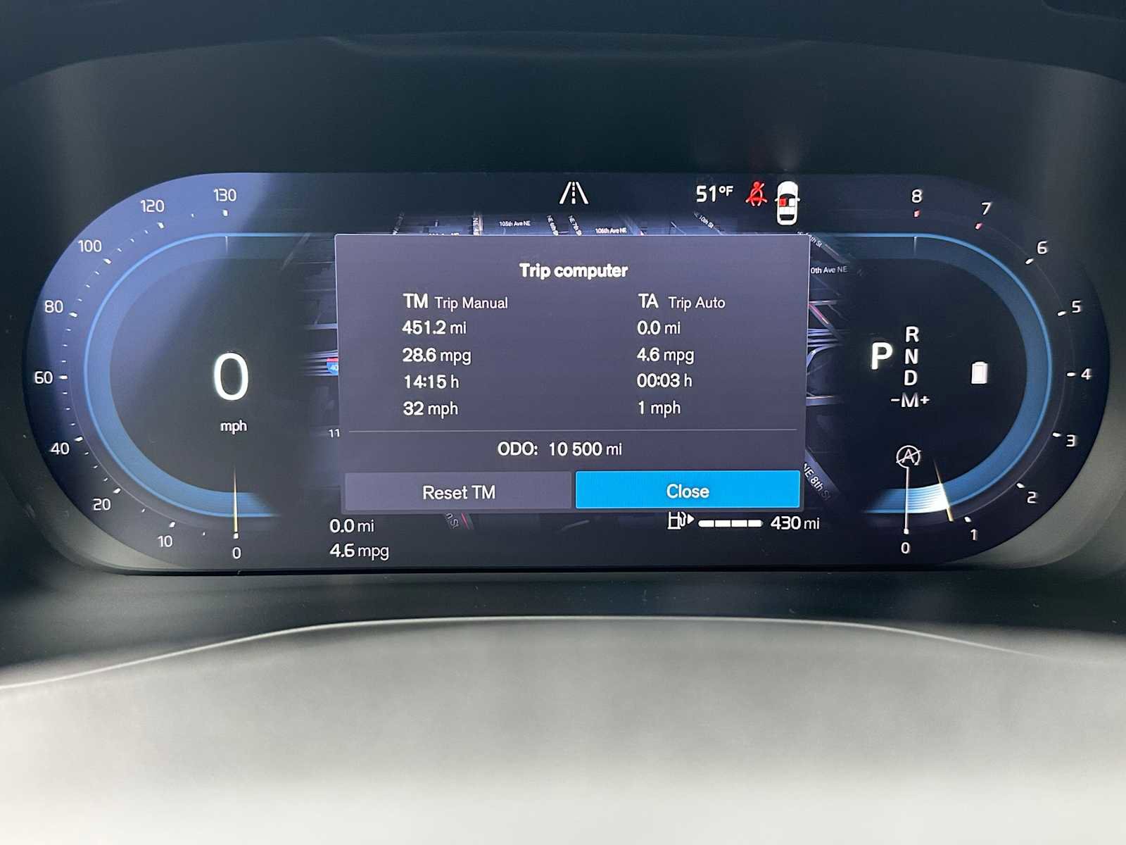 Used 2025 Volvo XC40 B5 Plus w/ Protection Package Premier image 25