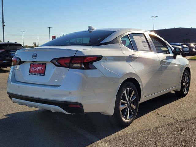 New 2025 Nissan Versa SV w/ Trunk Package image 3