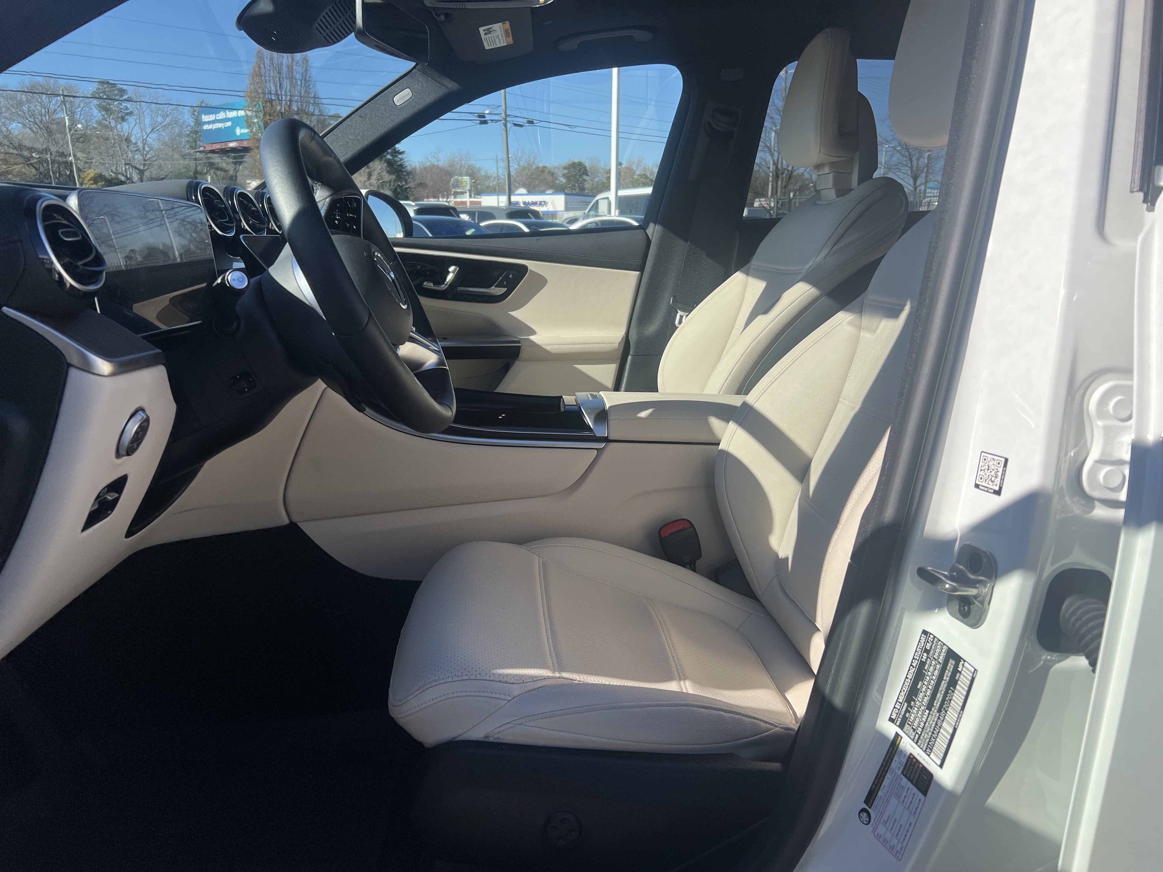 Certified 2024 Mercedes-Benz GLC 300 4MATIC image 16