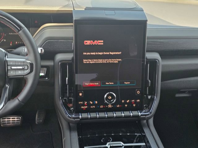 New 2026 GMC Yukon AT4 Ultimate AWD/4WD image 15
