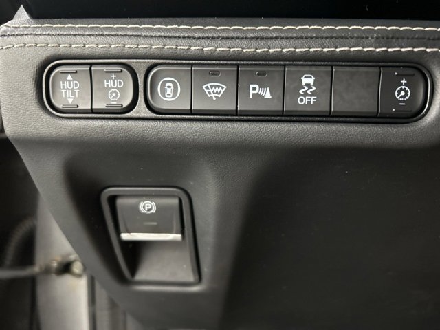 Used 2023 Acura MDX SH-AWD w/ Advance Package image 11