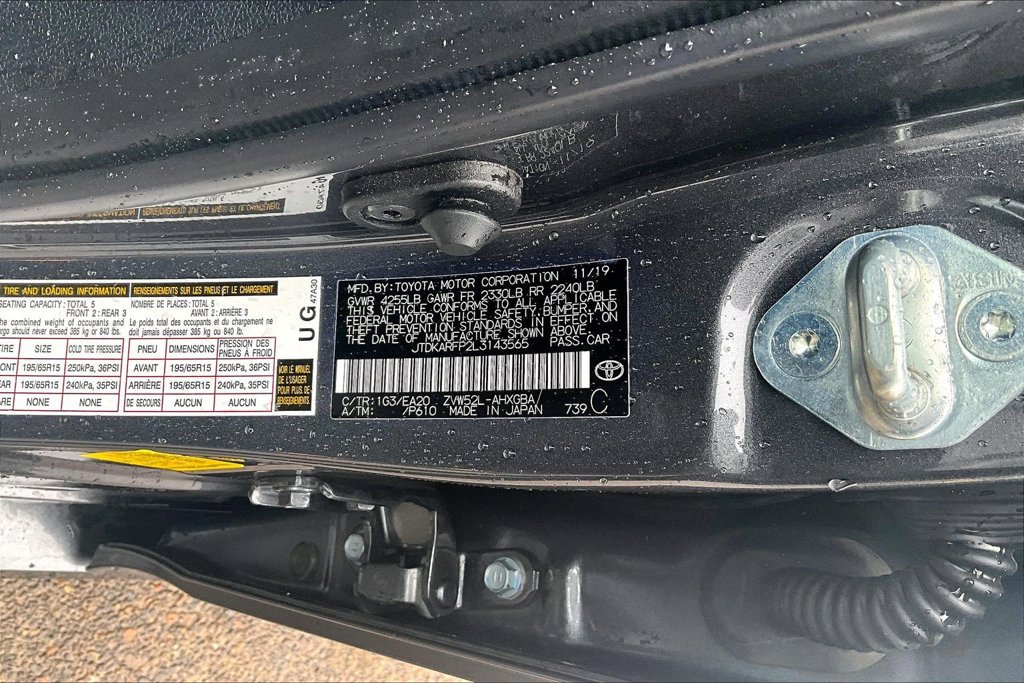 Used 2020 Toyota Prius Prime Limited FWD image 34