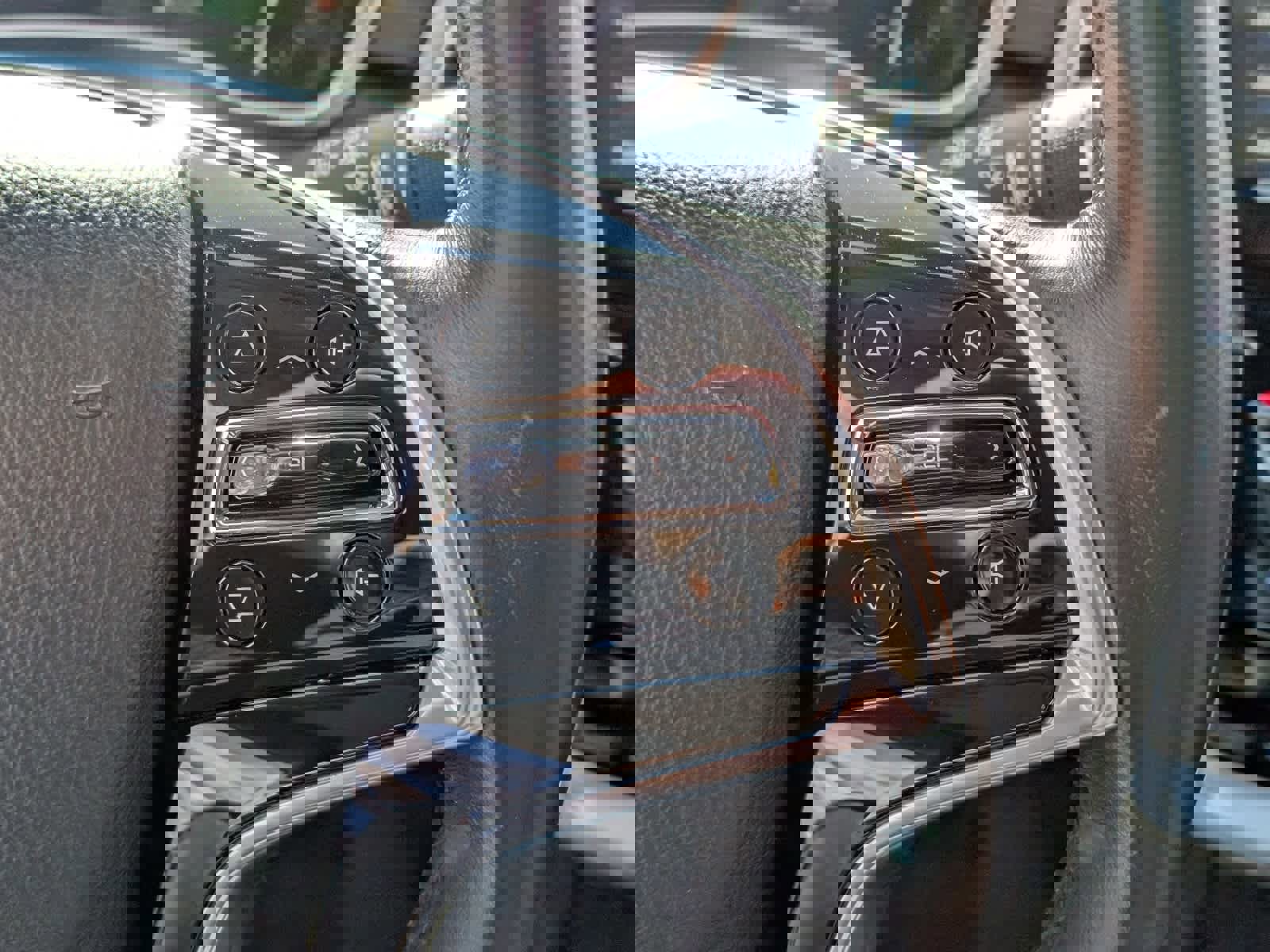 Used 2016 Cadillac SRX FWD image 20