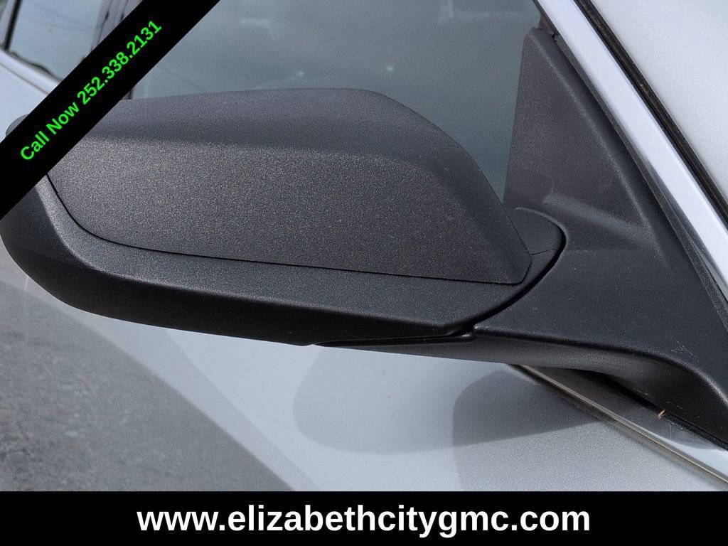 Used 2020 Chevrolet Malibu LS FWD image 12