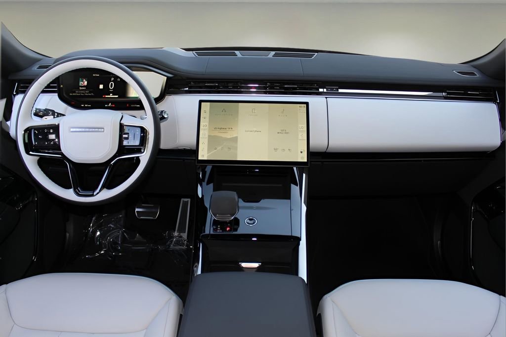 Used 2025 Land Rover Range Rover Sport Dynamic SE image 14