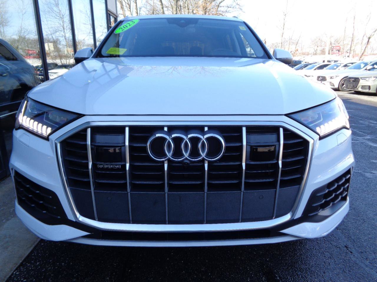 Used 2023 Audi Q7 3.0T Premium Plus w/ Premium Plus Package image 2