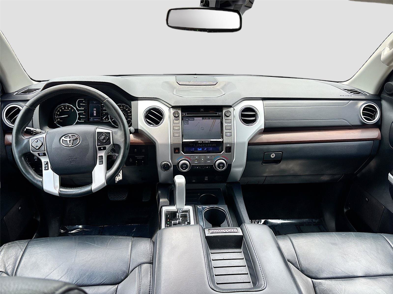 Used 2019 Toyota Tundra Limited w/ Limited Premium Package AWD/4WD image 23