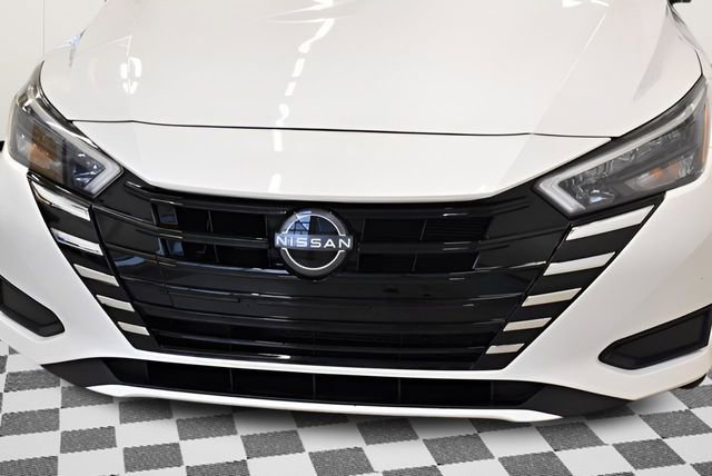 Used 2025 Nissan Versa SV FWD image 14