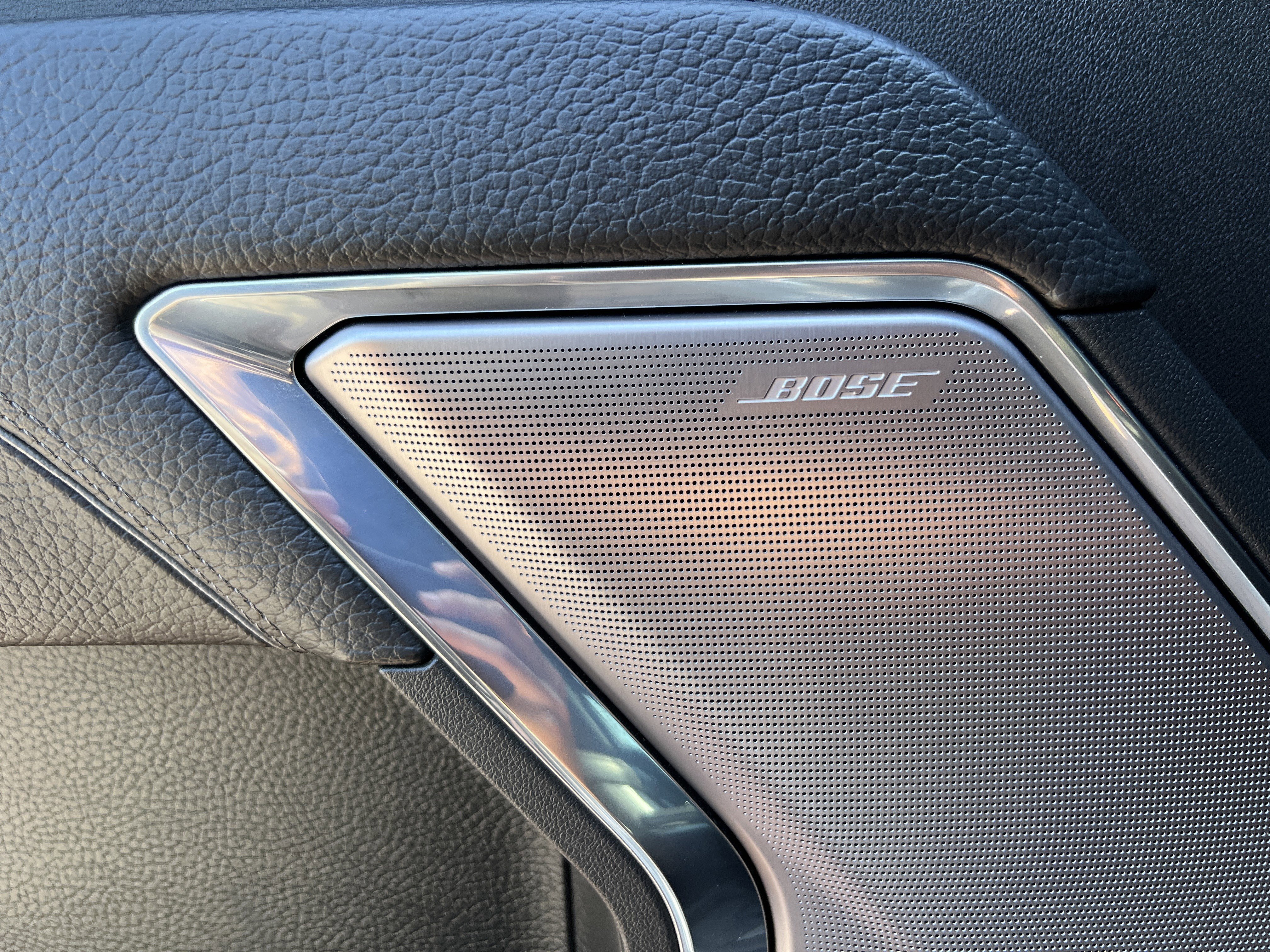 Used 2024 GMC Sierra 2500 Denali w/ Denali Reserve Package image 36