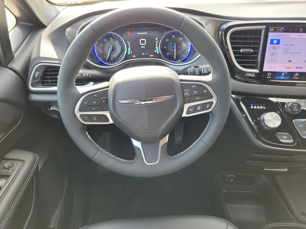 New 2026 Chrysler Voyager LX FWD image 15