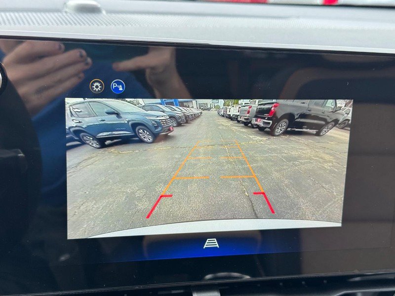 New 2026 Chevrolet Equinox ACTIV w/ Convenience Package III image 18