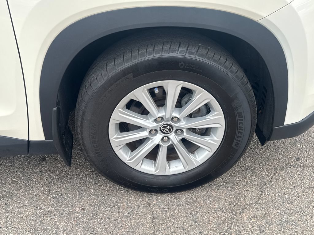 Used 2024 Toyota Grand Highlander AWD image 45