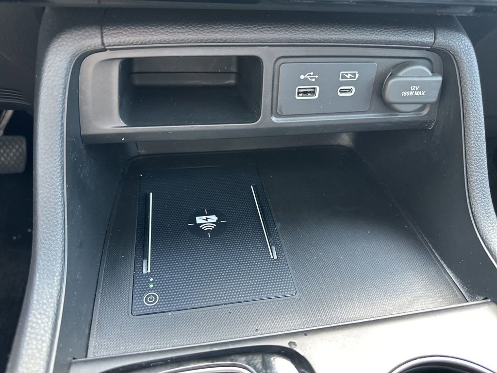 Used 2023 Honda Pilot TrailSport image 25