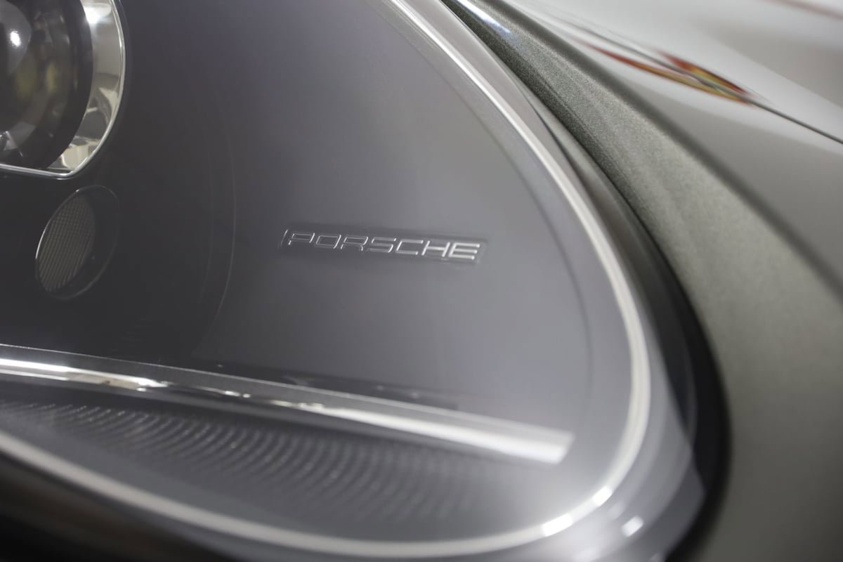 Used 2021 Porsche 911 Carrera S w/ Sport Package RWD image 22