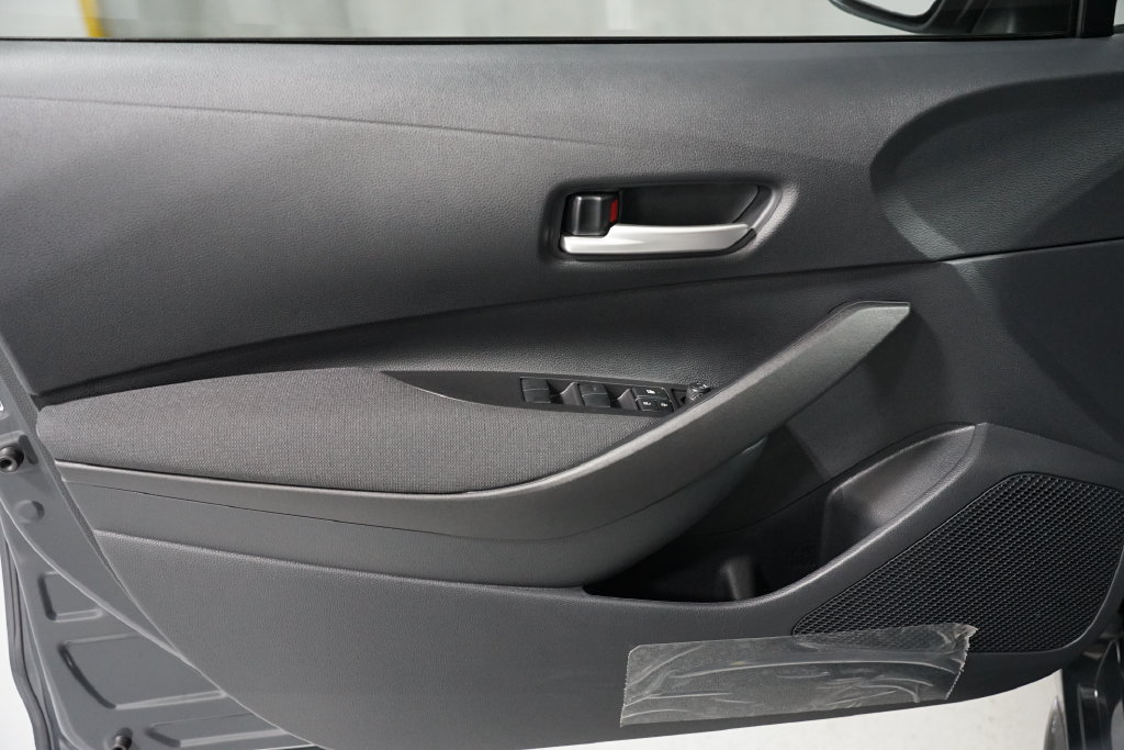 New 2027 Toyota Corolla SE FWD image 30