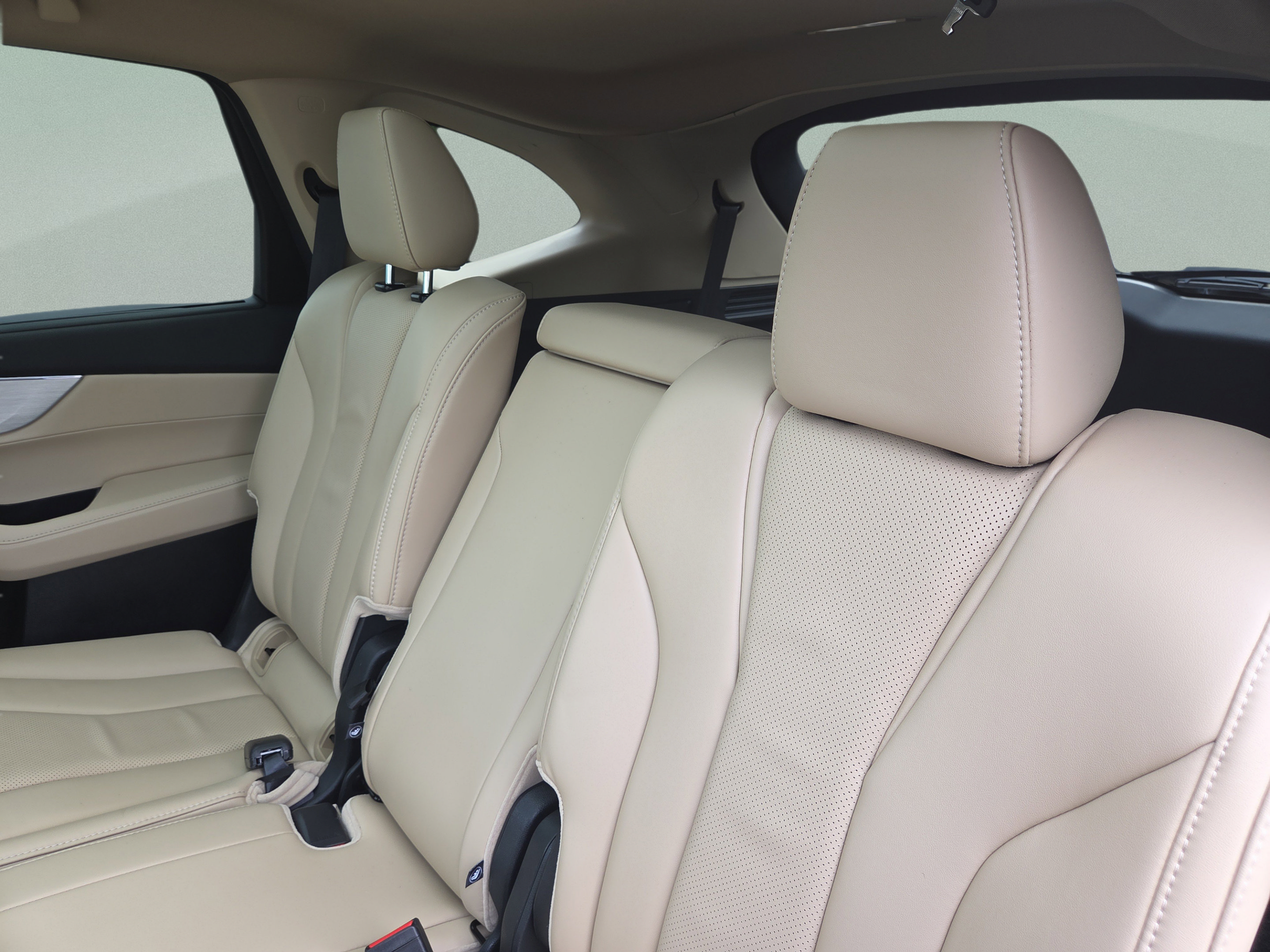 Used 2023 Acura MDX FWD w/ Technology Package image 26