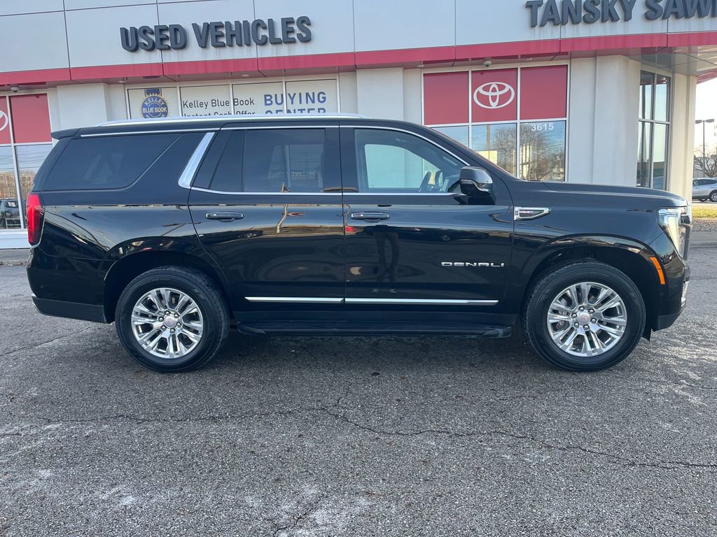 Used 2025 GMC Yukon Denali image 7
