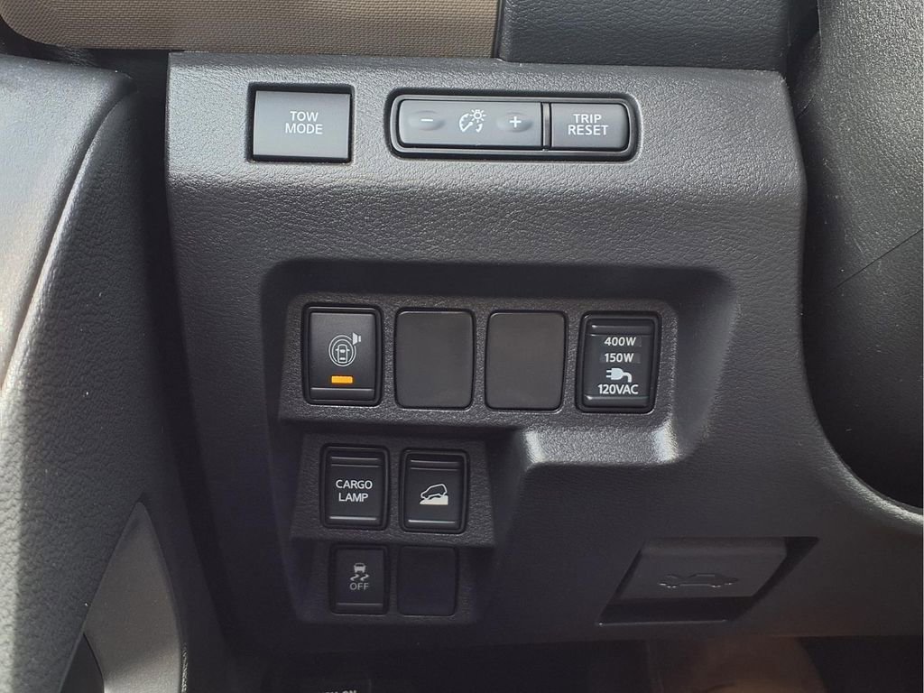 Used 2022 Nissan Frontier SV image 12