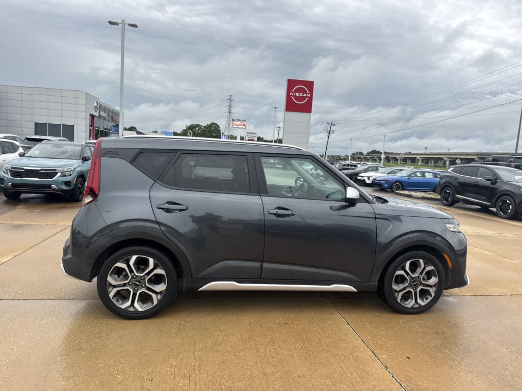 Used 2022 Kia Soul X-Line FWD image 14