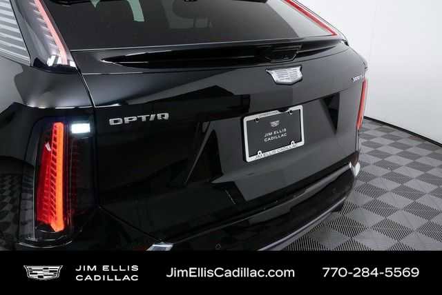 Certified 2025 Cadillac Optiq Luxury 2 w/ LPO, Floor Liner Package image 35