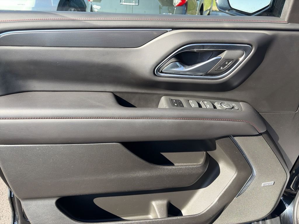 Used 2023 Chevrolet Tahoe RST AWD/4WD image 13