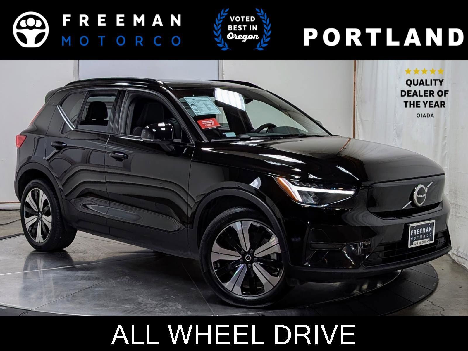 Used 2023 Volvo XC40 Recharge Core