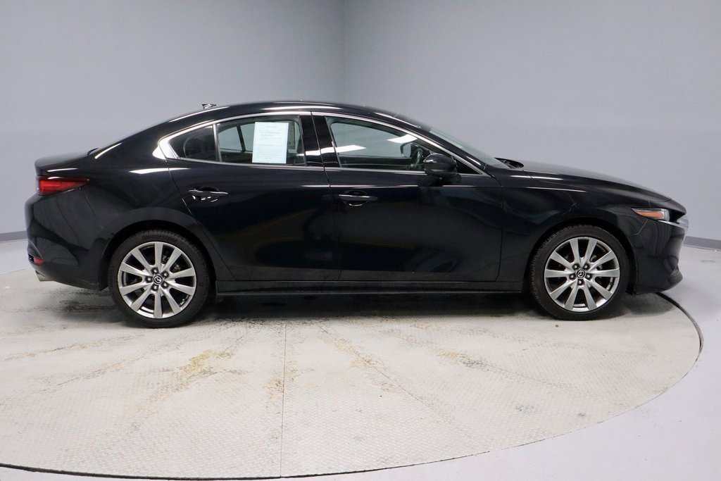 Used 2022 MAZDA MAZDA3 s image 13