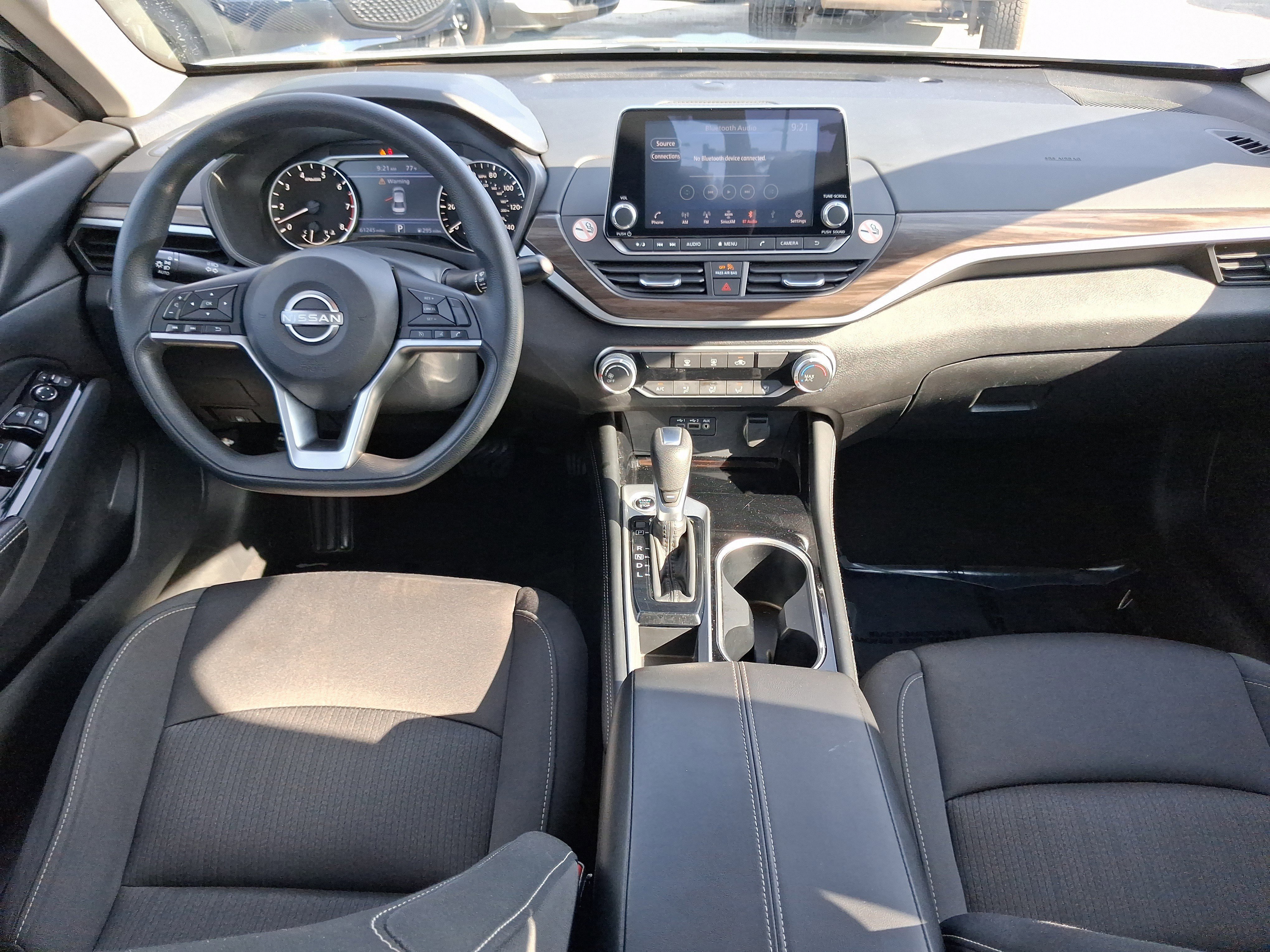 Used 2023 Nissan Altima 2.5 SV FWD image 7