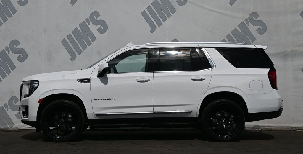 Used 2022 GMC Yukon SLT w/ SLT Luxury Package image 6