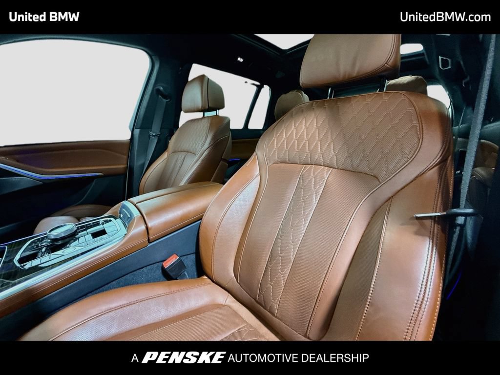 Certified 2023 BMW X7 M60i w/ Executive Package AWD/4WD image 5