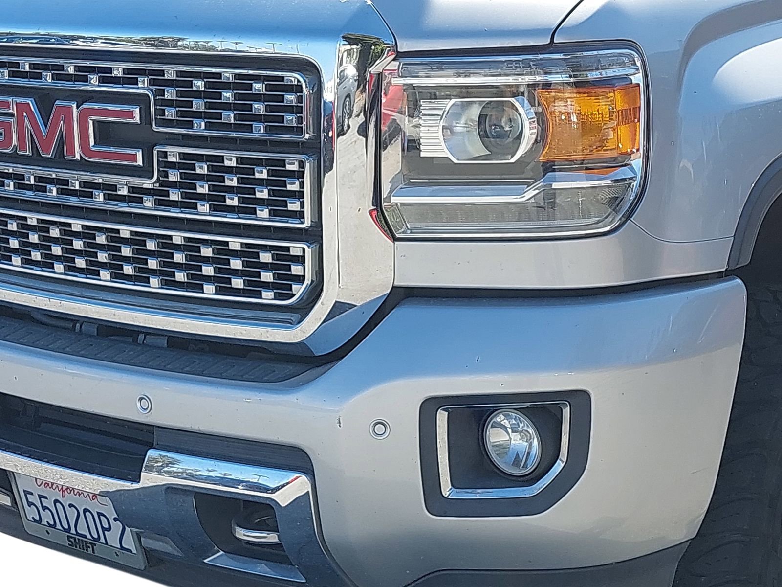 Used 2019 GMC Sierra 2500 Denali w/ Duramax Plus Package image 9