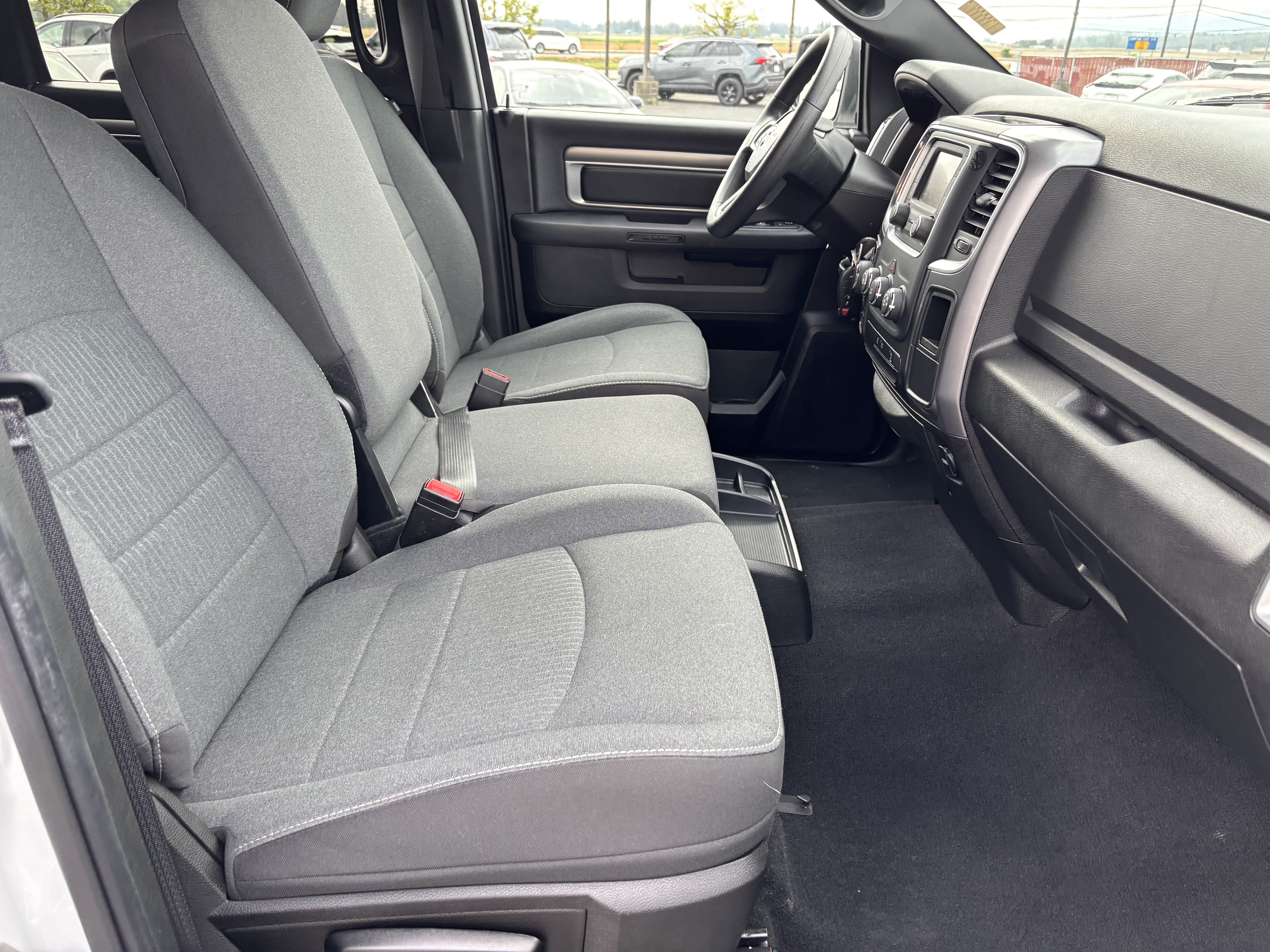 Used 2024 RAM 1500 Warlock AWD/4WD image 28
