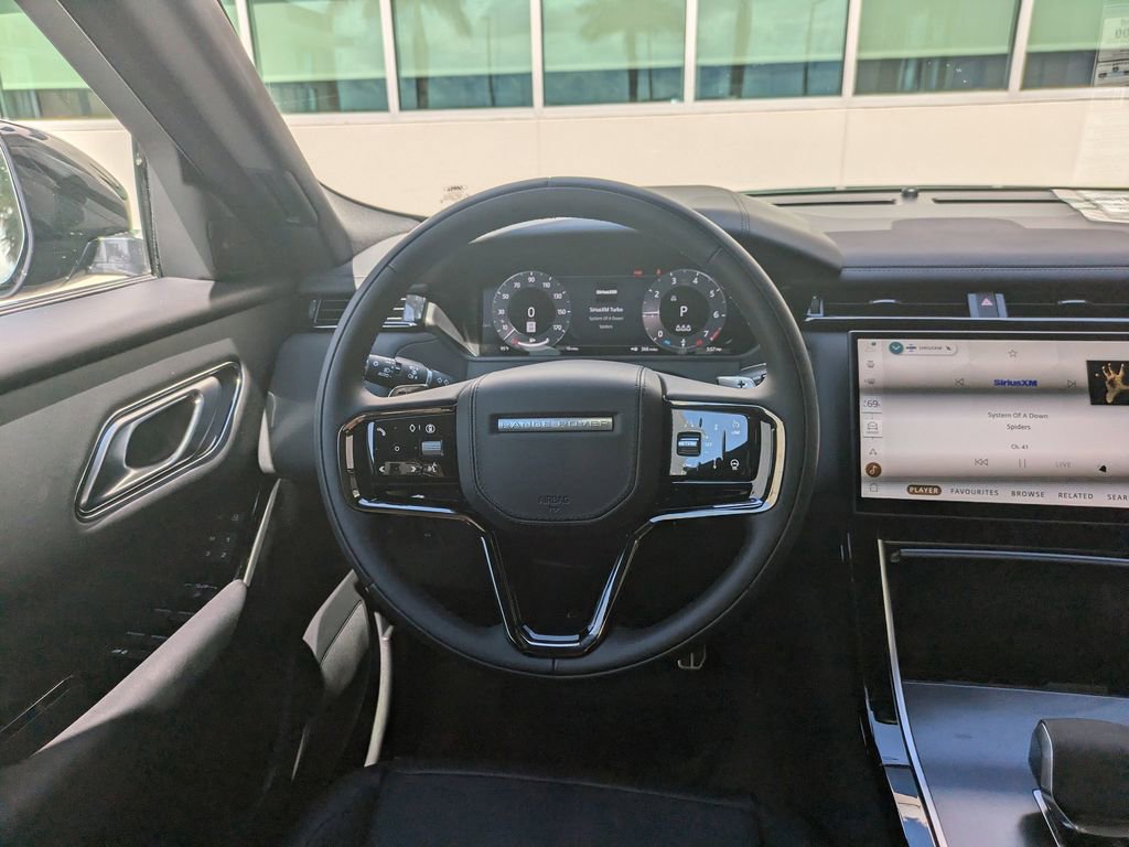 New 2026 Land Rover Range Rover Velar Dynamic SE AWD/4WD image 16