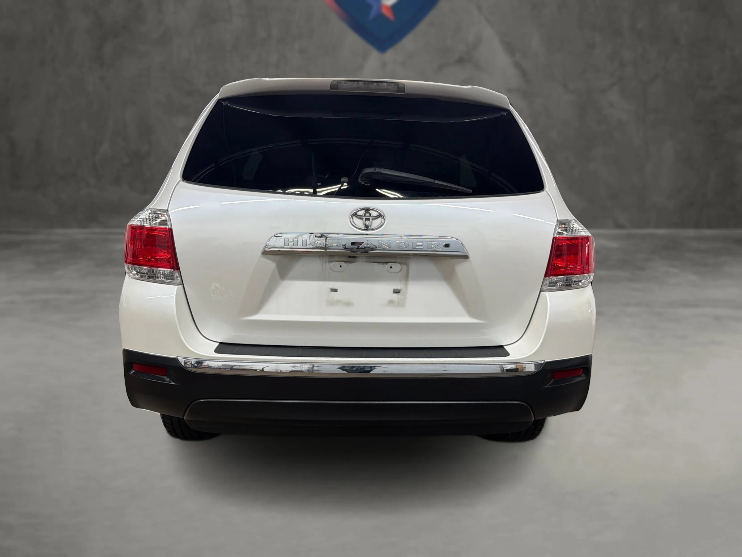 Used 2011 Toyota Highlander Limited w/ Tow Pkg FWD image 50