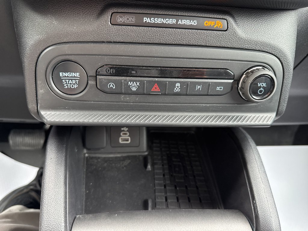 Used 2025 Ford Bronco Sport Outer Banks w/ Outer Banks Tech Package+ AWD/4WD image 17