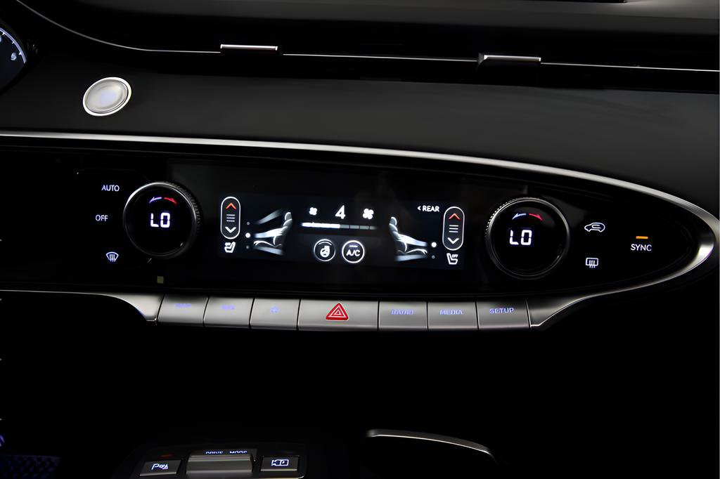 Used 2025 Genesis GV70 2.5T w/ Select Package AWD/4WD image 31