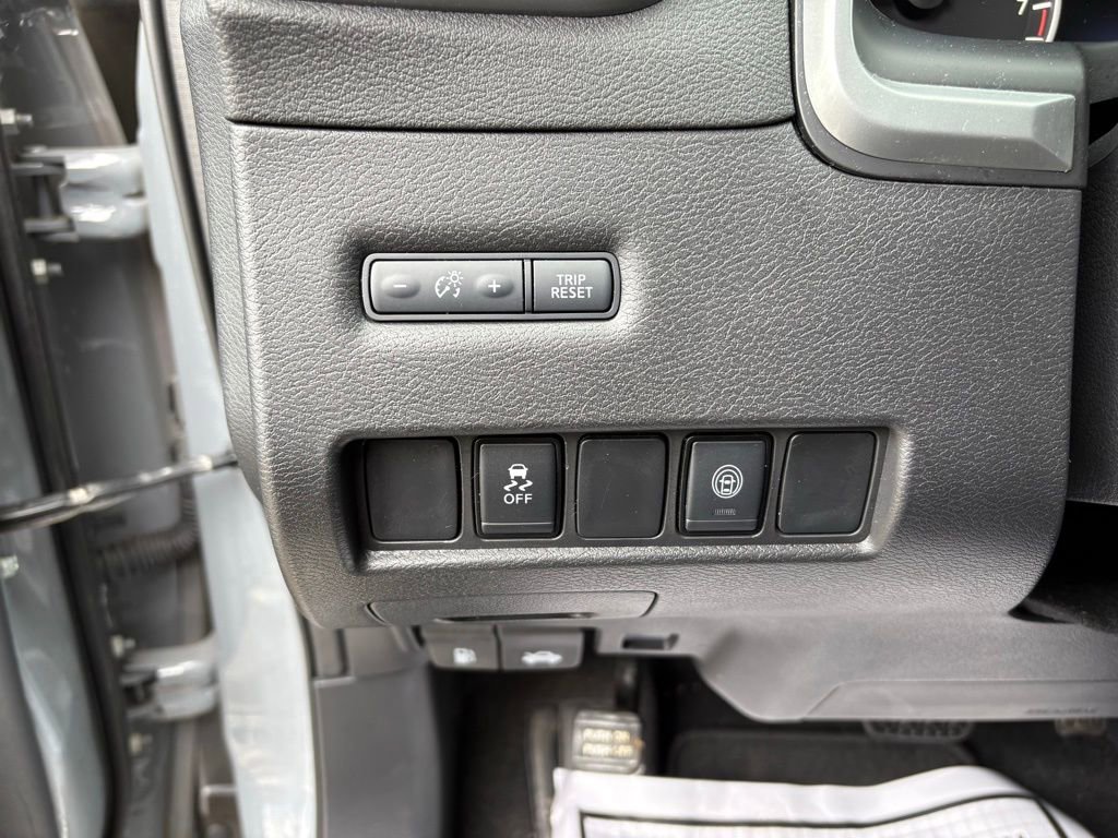 Used 2024 Nissan Murano SV w/ SV Midnight Edition Package image 20