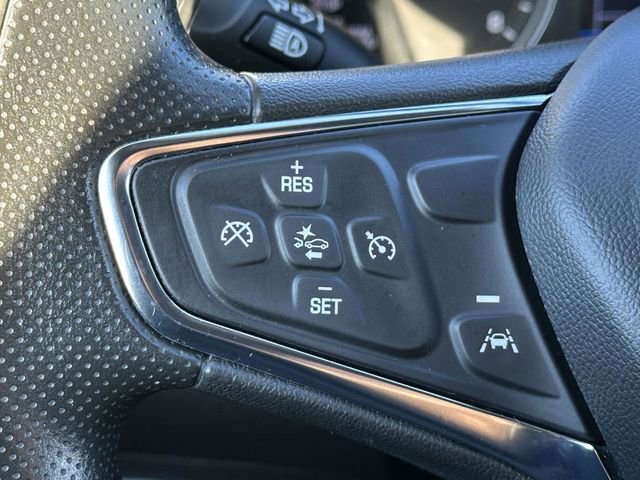 Used 2023 Chevrolet Equinox LT image 10