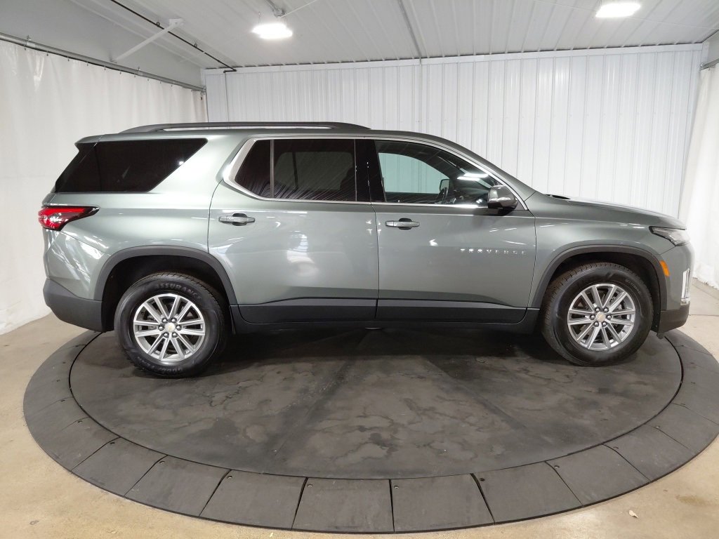 Used 2023 Chevrolet Traverse LT w/ LPO, Floor Liner Package image 10