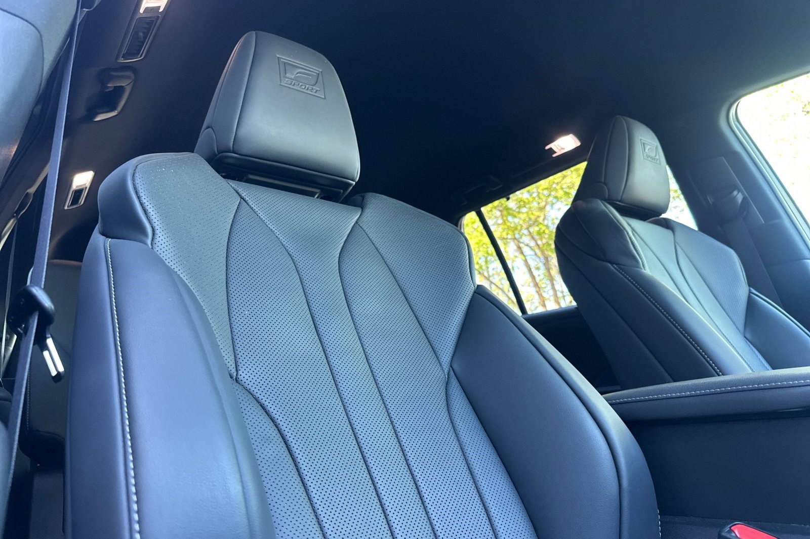 Used 2025 Lexus TX 500h AWD w/ Technology Package image 22