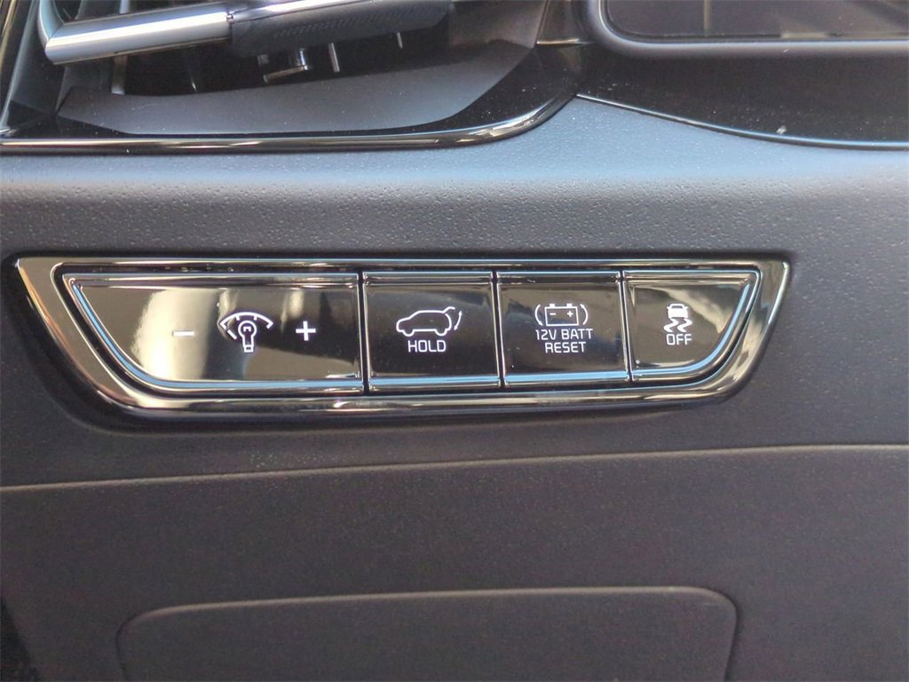 New 2026 Kia Niro EX image 17